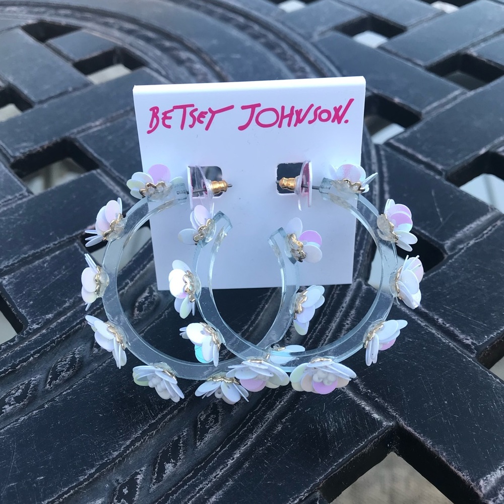 NWT Betsey Johnson Floral Hoop Earrings